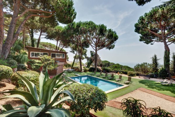 Ⓒ  NOUPUNTinfo@noupunt.comwww.noupunt.com(+34) 658 500 306