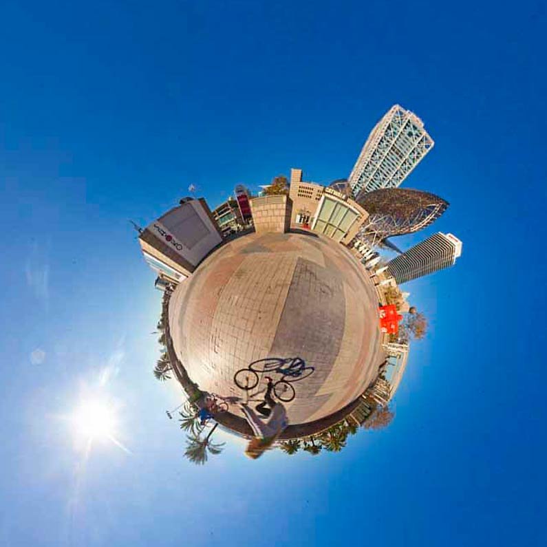 360 littleplanets Barcelona